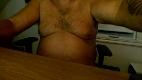 Snapshot of silvin76 chatting on 07/10/26, 02:38 silvin76 online show from 07/10/26, 02:38