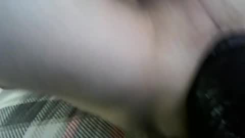 horny bottom hosting online show from 04/14/26, 06:52