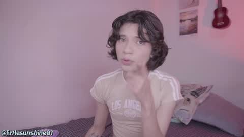 Snapshot of simon_bane01 chatting on 02/07/25, 06:34 Little Sunshine online show from 02/07/25, 06:34