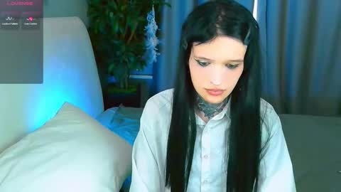 Simona online show from 02/20/25, 11:42
