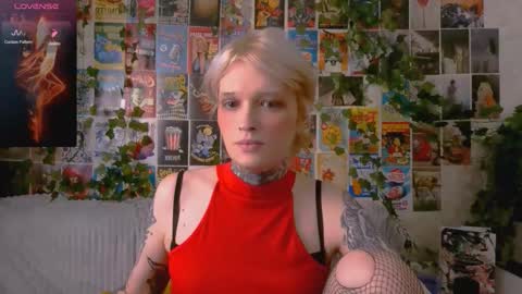 Simona online show from 10/13/25, 12:43