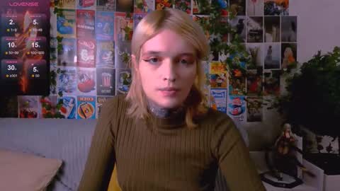 Simona online show from 11/19/25, 07:25