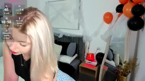 SimonaGerry online show from 11/03/25, 04:36