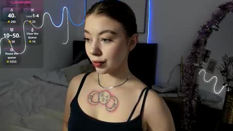 SimonaGerry online show from 12/15/25, 04:28