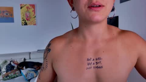 Sim. online show from 10/24/25, 05:42