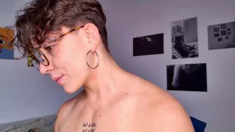 Sim. online show from 11/24/25, 04:18