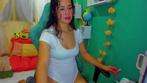 Snapshot of simone_simpson chatting on 03/14/26, 11:54 Simon Simpson Modelo Independiente online show from 03/14/26, 11:54