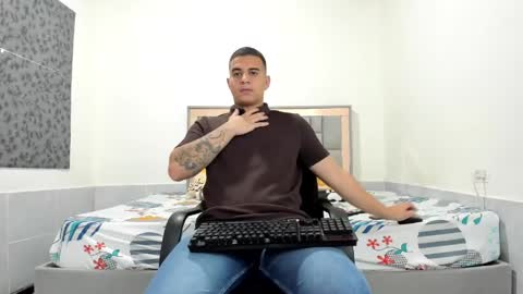 SIMON KELER online show from 04/30/26, 12:33