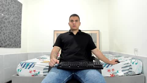 SIMON KELER online show from 05/08/26, 02:00