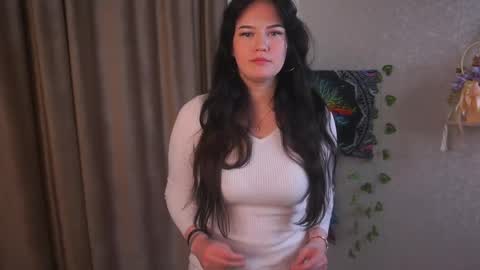 Snapshot of simonnekersten chatting on 03/27/26, 08:30 Flora online show from 03/27/26, 08:30