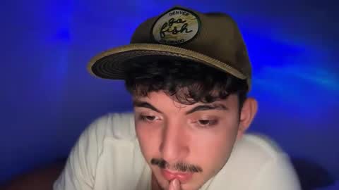 Snapshot of simoon_01 chatting on 03/04/26, 08:37 SIMOON online show from 03/04/26, 08:37