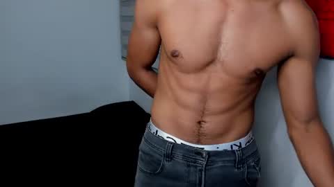 Snapshot of simple_guyy chatting on 06/24/26, 06:34 Andrey online show from 06/24/26, 06:34