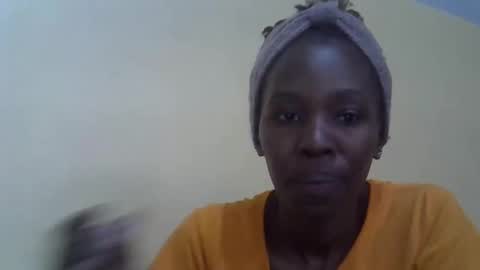 Snapshot of simplyloy33 chatting on 03/13/26, 10:11 simplyloy33 online show from 03/13/26, 10:11