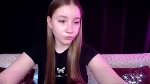 Sindi online show from 12/15/24, 04:15