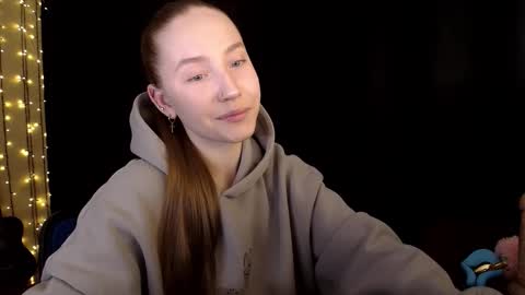 Snapshot of sindiwatsoon chatting on 02/18/26, 06:04 Sindi online show from 02/18/26, 06:04