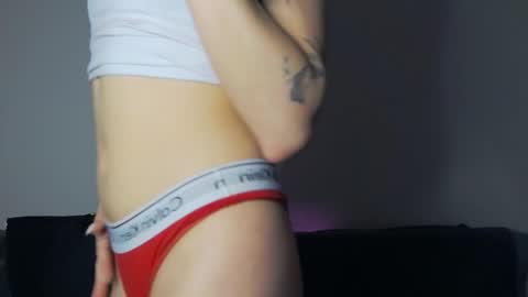 Snapshot of sinfulldesires chatting on 02/01/26, 12:26 Two4Fun online show from 02/01/26, 12:26