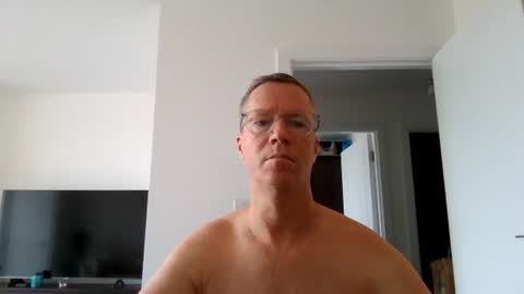 Snapshot of sinfulpulse69 chatting on 06/18/26, 08:47 sinfulpulse69 online show from 06/18/26, 08:47