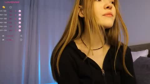 Ivy online show from 03/12/25, 07:24