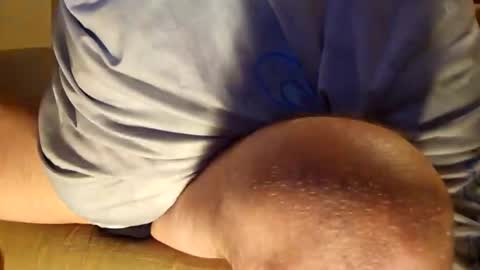 Snapshot of sings4you2 chatting on 03/29/26, 08:25 sings4you2 online show from 03/29/26, 08:25