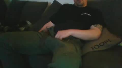 Snapshot of sinned09 chatting on 01/25/25, 05:40 sinned09 online show from 01/25/25, 05:40