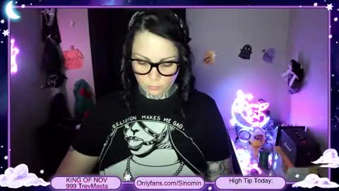 Snapshot of sinominx chatting on 11/22/25, 11:59 Sinomin online show from 11/22/25, 11:59