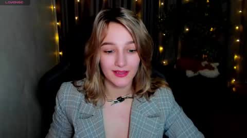 Sinty Noria online show from 02/14/25, 04:47