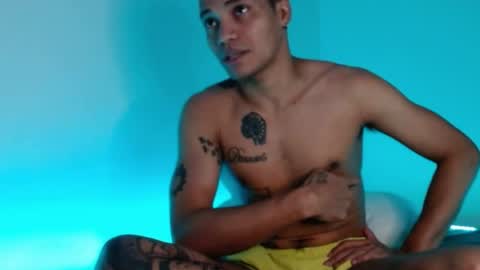 Snapshot of sir_black1 chatting on 03/25/26, 11:44 Sir black online show from 03/25/26, 11:44