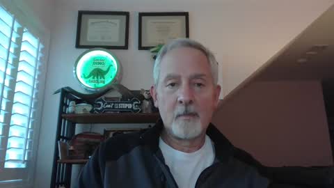 Snapshot of sir_lust_alot chatting on 01/01/25, 09:20 Don Roberto online show from 01/01/25, 09:20