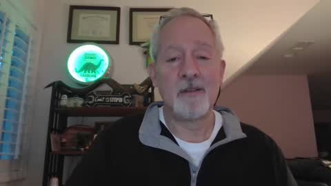 Snapshot of sir_lust_alot chatting on 02/12/25, 12:12 Don Roberto online show from 02/12/25, 12:12