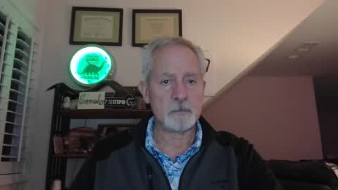 Snapshot of sir_lust_alot chatting on 02/17/25, 03:25 Don Roberto online show from 02/17/25, 03:25