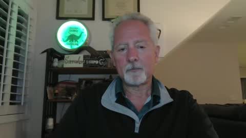 Snapshot of sir_lust_alot chatting on 02/25/25, 01:20 Don Roberto online show from 02/25/25, 01:20