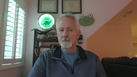 Snapshot of sir_lust_alot chatting on 10/11/25, 01:09 Don Roberto online show from 10/11/25, 01:09