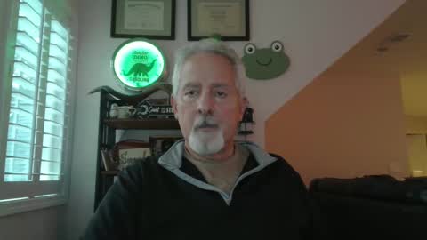 Snapshot of sir_lust_alot chatting on 10/12/25, 09:36 Don Roberto online show from 10/12/25, 09:36