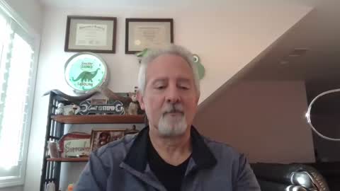 Snapshot of sir_lust_alot chatting on 10/25/25, 12:45 Don Roberto online show from 10/25/25, 12:45