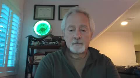 Snapshot of sir_lust_alot chatting on 11/09/25, 10:08 Don Roberto online show from 11/09/25, 10:08