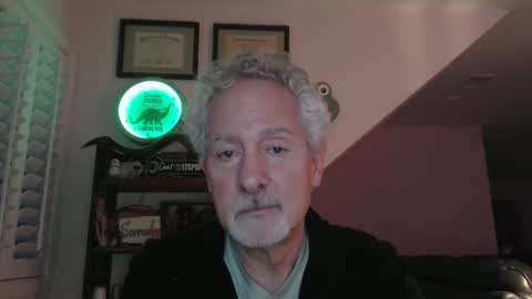 Snapshot of sir_lust_alot chatting on 05/08/26, 10:20 Don Roberto online show from 05/08/26, 10:20