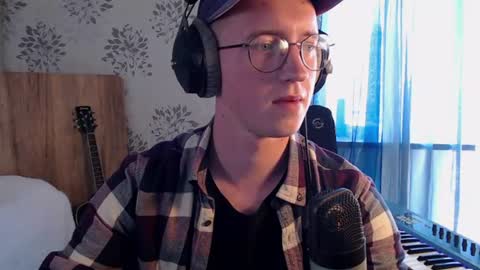 Alex online show from 06/18/26, 03:16