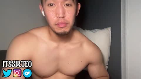 Snapshot of sir_teo chatting on 02/19/25, 12:57 SIR TEO online show from 02/19/25, 12:57