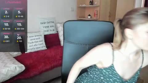 Snapshot of sirenasilk chatting on 07/22/26, 09:12 sirenasilk online show from 07/22/26, 09:12