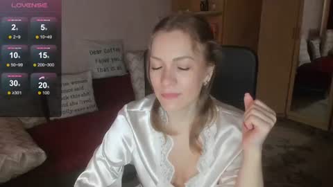 Snapshot of sirenasilk chatting on 07/30/26, 09:19 sirenasilk online show from 07/30/26, 09:19