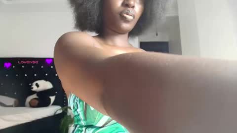 Snapshot of siri_saru chatting on 03/30/26, 10:55 Deey online show from 03/30/26, 10:55