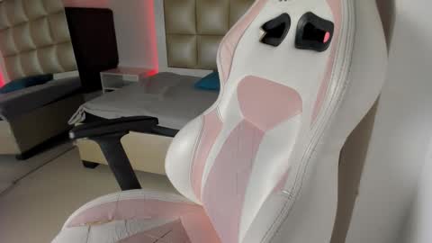 Snapshot of sirio_js chatting on 01/17/26, 04:28 sirio_js online show from 01/17/26, 04:28