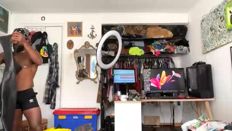 siriss_boyrag online show from 05/01/26, 04:44