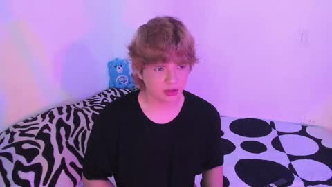 Snapshot of sirius_angels chatting on 02/08/26, 04:05 Sirius angels online show from 02/08/26, 04:05