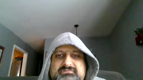 Snapshot of sirmike80 chatting on 12/25/24, 01:19 SirMike80 online show from 12/25/24, 01:19