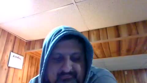 Snapshot of sirmike80 chatting on 02/03/25, 10:43 SirMike80 online show from 02/03/25, 10:43