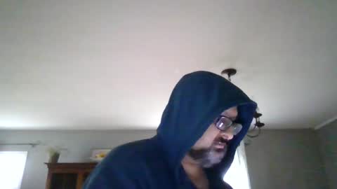 Snapshot of sirmike80 chatting on 04/30/26, 11:27 SirMike80 online show from 04/30/26, 11:27
