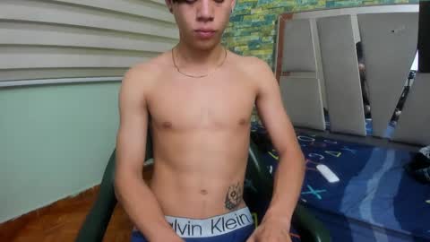 Snapshot of sirryant chatting on 02/04/25, 10:45 SIR RYANT online show from 02/04/25, 10:45