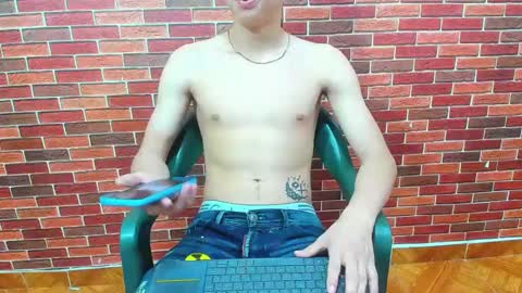 Snapshot of sirryant chatting on 02/18/25, 02:59 SIR RYANT online show from 02/18/25, 02:59