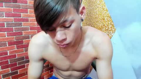 Snapshot of sirryant chatting on 03/01/25, 01:18 SIR RYANT online show from 03/01/25, 01:18